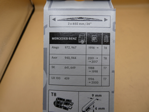 Original Mercedes-Benz Wischersatz vorne. Atego, Axor 2