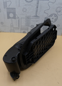 Original Mercedes-Benz Tankeinfüllmulde rechts. GLC W253 1