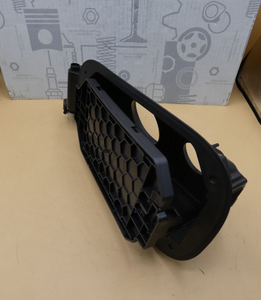 Original Mercedes-Benz Tankeinfüllmulde rechts. GLC W253 2