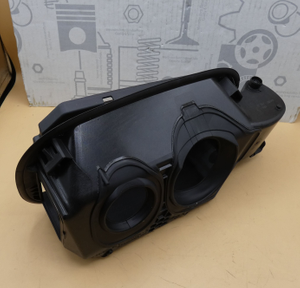 Original Mercedes-Benz Tankeinfüllmulde rechts. GLC W253 3