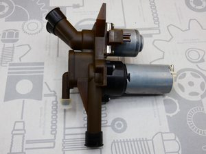 Original Mercedes-Benz Wasserventil Elektromagnetisch mit Umwälzpumpe, W124 6