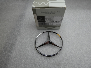 Original Mercedes-Benz Stern Heckdeckel E-Klasse W211 1