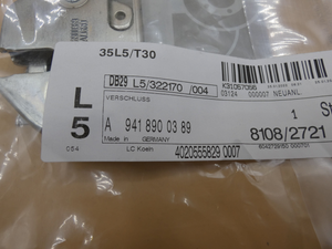 Original Mercedes-Benz Verschluss-Werkzeugkasten. Actros, Axor 4