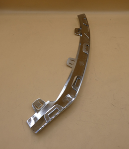 <p>Sie sind sich nicht sicher, ob das Ersatzteil bei Ihrem Fahrzeug passt?<br /> Kein Problem.<br /> Senden Sie uns die komplette Fahrgestellnummer Ihres Fahrzeugs,<br /> wir prüfen für Sie, ob das Teil passt.<br /><br /> Zum Beispiel passend (kann Ausstattung- oder Fahrgestellnummerabhängig sein) für die Mercedes-Benz Modelle:<br /><br /> 253142 (GLC 200 L)<br /> 253143 (GLC 200 L 4MATIC)<br /> 253146 (GLC 250 L 4MATIC)<br /> 253149 (GLC 300 L 4MATIC)<br /> 253180 (GLC 260 L)<br /> 253181 (GLC 260 L 4MATIC)<br /> 253184 (GLC 300 L 4MATIC)<br /> 253303 (GLC 220 D 4MATIC)<br /> 253305 (GLC 220 D 4MATIC)<br /> 253309 (GLC 250 D 4MATIC)<br /> 253313 (GLC 200 d Coupé)<br /> 253315 (GLC 220 d 4MATIC Coupé)<br /> 253316 (GLC 200 d 4MATIC Coupé)<br /> 253319 (GLC 300 d 4MATIC Coupé)<br /> 253323 (GLC 400 d 4MATIC Coupé)<br /> 253325 (GLC 350 D 4MATIC)<br /> 253342 (GLC 200)<br /> 253343 (GLC 200 4MATIC)<br /> 253346 (GLC 250 4MATIC)<br /> 253349 (GLC 300 4MATIC)<br /> 253353 (GLC 300 e 4MATIC Coupé / GLC 350 e 4MATIC Coupé)<br /> 253354 (GLC 350 E 4MATIC)<br /> 253364 (Mercedes-AMG GLC 43 4MATIC Coupé)<br /> 253380 (GLC 200)<br /> 253381 (GLC 200 4MATIC)<br /> 253383 (GLC 300)<br /> 253384 (GLC 300 4MATIC Coupé)<br /> 253388 (Mercedes-AMG GLC 63 4MATIC+ Coupé)<br /> 253389 (Mercedes-AMG GLC 63 S 4MATIC+ Coupé)<br /> 253903 (GLC 220 D 4MATIC)<br /> 253905 (GLC 220 D 4MATIC)<br /> 253909 (GLC 250 D 4MATIC)<br /> 253913 (GLC 200 D)<br /> 253914 (GLC 220 D)<br /> 253915 (GLC 220 D 4MATIC)<br /> 253916 (GLC 200 D 4MATIC)<br /> 253919 (GLC 300 D 4MATIC)<br /> 253923 (GLC 400 D 4MATIC)<br /> 253925 (GLC 350 D 4MATIC)<br /> 253942 (GLC 200)<br /> 253943 (GLC 200 4MATIC)<br /> 253946 (GLC 250 4MATIC)<br /> 253948 (GLC 300)<br /> 253949 (GLC 300 4MATIC)<br /> 253953 (GLC 300 E 4MATIC)<br /> 253954 (GLC 350 E 4MATIC)<br /> 253964 (AMG GLC 43 4MATIC)<br /> 253980 (GLC 200)<br /> 253981 (GLC 200 4MATIC)<br /> 253983 (GLC 300)<br /> 253984 (GLC 300 4MATIC)<br /> 253988 (AMG GLC 63 4MATIC)<br /> 253989 (AMG GLC 63 S 4MATIC)<br /> 253992 (GLC F-CELL)<br /> 253993 (GLC F-CELL)</p> 3