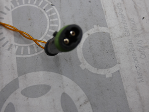 Original Mercedes-Benz Warnkontakt Bremsklötze vorne. V-Klasse, Viano, Sprinter 5