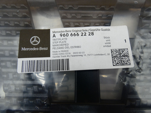 Original Mercedes-Benz Trittplatte Actros 5