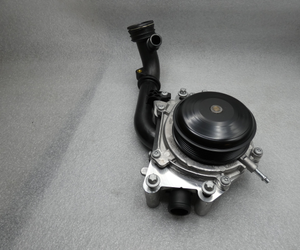 Original Mercedes-Benz Wasserpumpe OM651 (SLK-R172, C-W204, E-W207, W212, CLS-W218) 3
