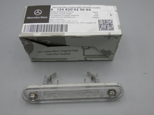Original Mercedes-Benz Kennzeichenleuchte. W124, W201, W202 1