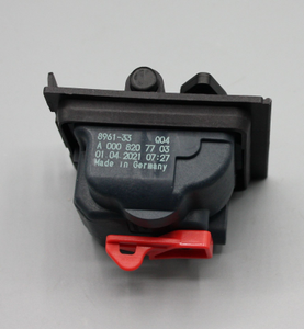 Original Mercedes-Benz Versteller Zentralverriegelung Tankklappe. W117, W156, W166…… 2