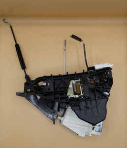 Original Mercedes-Benz Türschloss links. A-Klasse W169 1