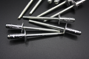 Original Mercedes-Benz Niete 6,4x16mm (10 Stück), A0009915932 1