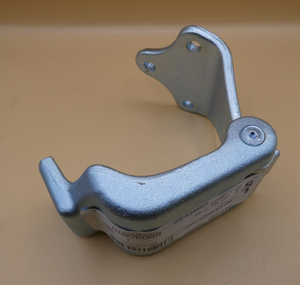 Original Mercedes-Benz Türscharnier Hecktür unten rechts. V-Klasse W447 4