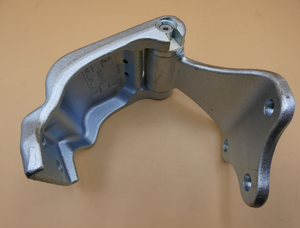 Original Mercedes-Benz Türscharnier Hecktür unten rechts. V-Klasse W447 6