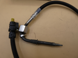 Original Mercedes-Benz Temperatursensor W205, W213, W253, Sprinter 907, 910 2