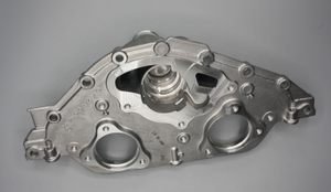 Original Mercedes-Benz Stirnwanddeckel, Zylinderkopf und Nockenwellengehäuse vorn. OM271 2