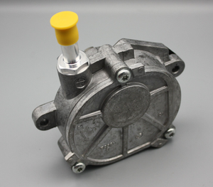 Original Mercedes-Benz Unterdruckpumpe OM271 (SLK, E-Klasse, C-Klasse) 2