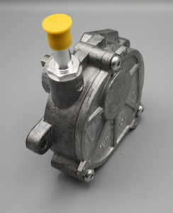 Original Mercedes-Benz Unterdruckpumpe OM271 (SLK, E-Klasse, C-Klasse) 3