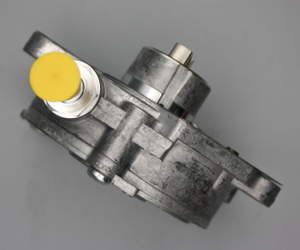 Original Mercedes-Benz Unterdruckpumpe OM271 (SLK, E-Klasse, C-Klasse) 4