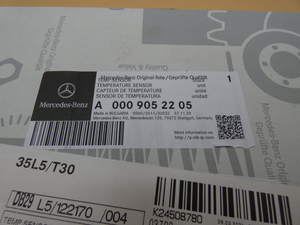 Original Mercedes-Benz Temperatursensor KAT. C-Klasse 204, E-Klasse 207,212 CLS 218 2