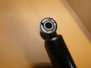 Original Mercedes-Benz Stoßdämpfer hinten. Sprinter W906 5