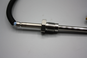 Original Mercedes-Benz Temperatursensor / Abgastemperatur (ML, E, R, V ) 3