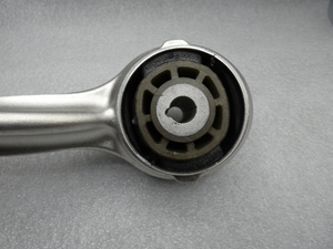 Original Mercedes-Benz Zugstrebe links. C-Klasse 205, E-Klasse 238 6