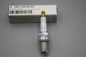 Original Mercedes-Benz Zündkerzen-Satz (4 Stück) C-Klasse, CLK, E-Klasse OM112, OM113 1