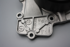 Original Mercedes-Benz Wasserpumpe OM651, Sprinter 900, 907 5