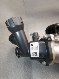 Original Mercedes-Benz Wasserpumpe C-Klasse 205, GLC 253, CLS 257. OM654 4