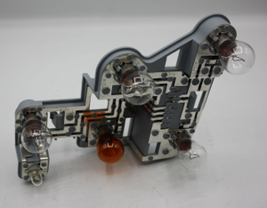 Original Mercedes-Benz Lampenträger Rücklicht links C-Klasse W204 1