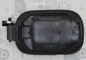 Original Mercedes-Benz Tankeinfüllmulde. B-Klasse W247 1