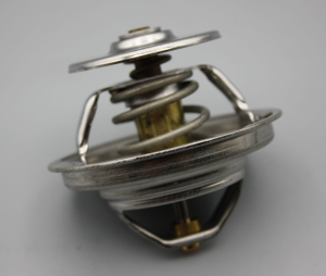 Original Mercedes-Benz Thermostat 87°, mit Dichtring 4