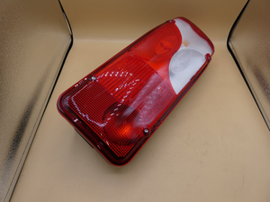 Original Mercedes-Benz Rücklicht rechts. G-Modell W461, Sprinter W906, 907, 910 3