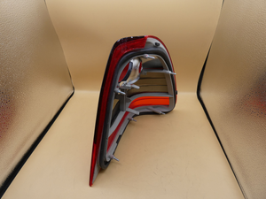 Original Mercedes-Benz Rückleuchtenglas links. C-Klasse W202 2