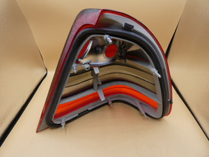 Original Mercedes-Benz Rückleuchtenglas links. C-Klasse W202 3