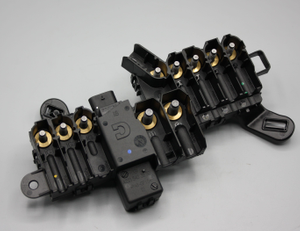 Original Mercedes-Benz Sicherungsdose, Beifahrerfussraum. W216, W221 1