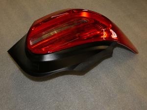 Original Mercedes-Benz Rückleuchte links. A-Klasse W176 3