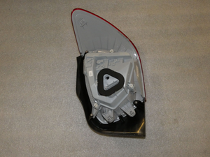 Original Mercedes-Benz Rückleuchte links. A-Klasse W176 5