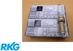 Original Mercedes-Benz Zündkerzen-Set (4 Stück). OM282914, OM200731-1 1