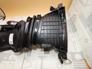 Original Mercedes-Benz Reinluftleitung OM642-5 5