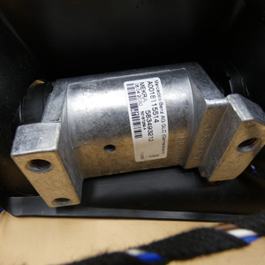 Original Mercedes-Benz Spiegelhalter rechts. Sprinter W901, 902, 903 ,904-6 5