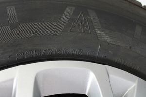 Bereifung mit Größe 3