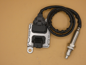 Original Mercedes-Benz NOX-Sensor Sprinter W907, W910-4 4