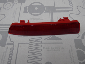 Original Mercedes-Benz Rückstrahler rechts. V-Klasse W447, W448-7 6