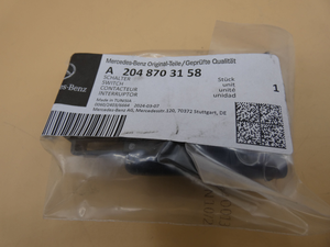 Original Mercedes-Benz Schalter links, Motorhaube. A2048703158-7 6