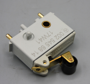 Original Mercedes-Benz Schalter Schubabschaltung OM 102, 103 ,104-4 3