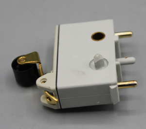 Original Mercedes-Benz Schalter Schubabschaltung OM 102, 103 ,104-5 4