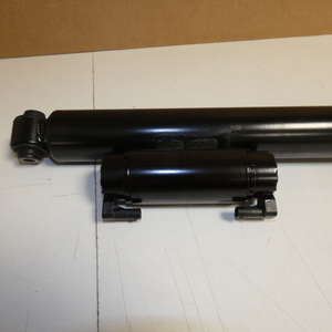 Original Mercedes-Benz Stossdämpfer hinten rechts. AMG C43, 4Matic W205-5 4