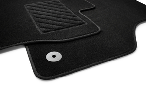 Volkswagen Textilfußmatten „Plus“ – 4er-Set für vorne und hinten, Schwarz – Golf 7-2 2