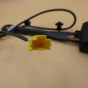 Original Mercedes-Benz Gurtschloss Fahrersitz. CLA W117,W118, GLA W156, A-Klasse W176,W177-6 6